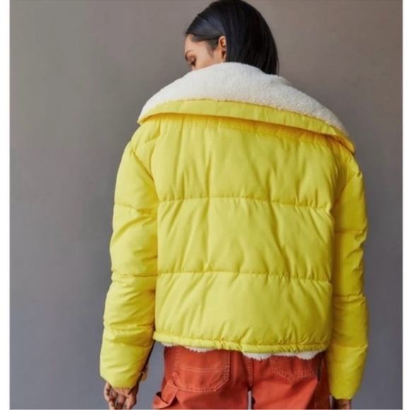 NWT BDG Urban Outfitters Marlow Puffer Jacket Yellow Shawl Collar Yellow sz S - Picture 4 of 10